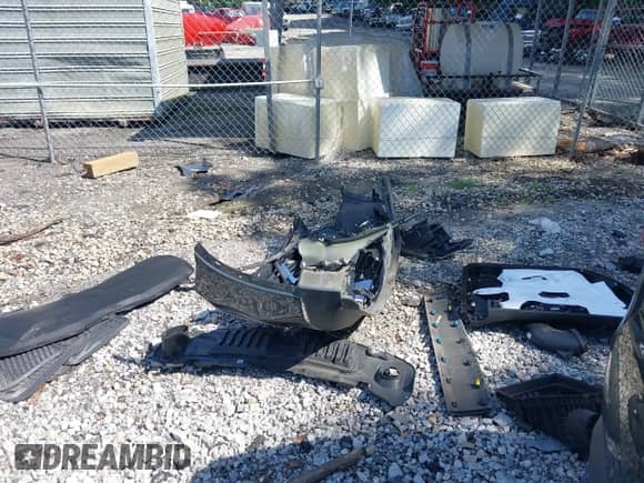 2021 Chevrolet Traverse LT с VIN 1GNERHKW7MJ240715, выставлен на аукционе IAAI как лот 42539211 с пробегом 53 437 миль миль и . История ставок и продаж доступна на DreamBid. Изображение 12.