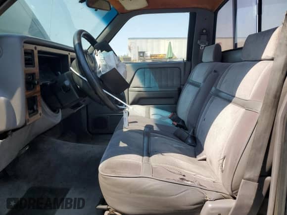 1995 Dodge Dakota S с VIN 1B7GL26X1SS201015, выставлен на аукционе Copart как лот 71497875 с пробегом 174 758 миль миль и Списание • Salvage title. История ставок и продаж доступна на DreamBid. Изображение 7.