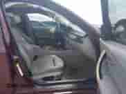 2008 BMW 3 Series 328i z VIN WBAVA375X8NL55968, wystawiony jako IAAI lot #42927297 z przebiegiem 187 526 mil mil oraz . Historia ofert i sprzedaży dostępna na DreamBid. Obrazek 5.