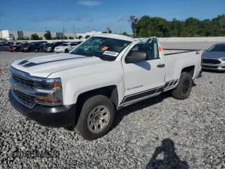 2017 Chevrolet Silverado 1500 Work Truck z VIN 1GCNKNEH7HZ254307, wystawiony jako Copart lot #60406505 z przebiegiem 115 163 mil mil oraz Szkoda całkowita • Salvage title. Historia ofert i sprzedaży dostępna na DreamBid. Obrazek 1.
