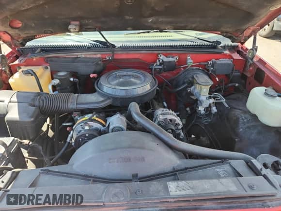 1994 GMC Sierra 1500 с VIN 2GTEK19K4R1578467, выставлен на аукционе Copart как лот 60627215 с пробегом 184 463 миль миль и Списание • Salvage title. История ставок и продаж доступна на DreamBid. Изображение 11.