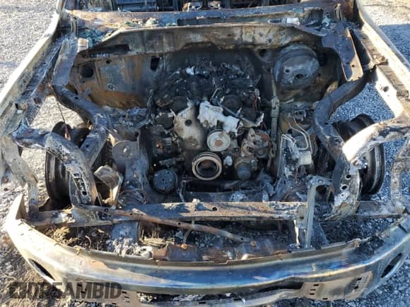 2013 Ford F-150 XL z VIN 1FTFW1ETXDFA01712, wystawiony jako Copart lot #87090905 z przebiegiem Nie podano mil oraz Nie do naprawy • Non repairable. Historia ofert i sprzedaży dostępna na DreamBid. Obrazek 11.