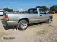 2000 Chevrolet Silverado 1500 LS with VIN 1GCEC14V6YE100403, listed as a Copart auction lot 70000125 with 208,594 mi miles and Salvage title. Bid and sale history available at DreamBid. Image 3.