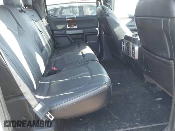 2016 Ford F-150 XLT z VIN 1FTFW1EGXGFA14922, wystawiony jako IAAI lot #43489909 z przebiegiem 164 271 mil mil oraz . Historia ofert i sprzedaży dostępna na DreamBid. Obrazek 8.