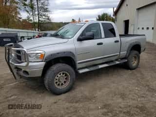 2006 Dodge 2500 SLT с VIN 1D7KS28DX6J240297, выставлен на аукционе Copart как лот 82405985 с пробегом 193 574 миль миль и Чистый • Clean title. История ставок и продаж доступна на DreamBid. Изображение 1.