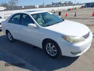 2005 Toyota Camry XLE с VIN 4T1BF30K65U605453, выставлен на аукционе IAAI как лот 43523679 с пробегом 239 866 миль миль и . История ставок и продаж доступна на DreamBid. Изображение 1.