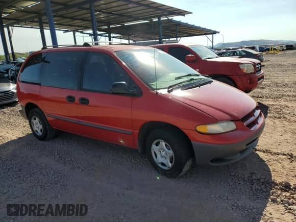 2000 Dodge Caravan with VIN 2B4FP25BXYR887004, listed as a Copart auction lot 70891414 with 230,535 mi miles and Salvage title. Bid and sale history available at DreamBid. Image 4.