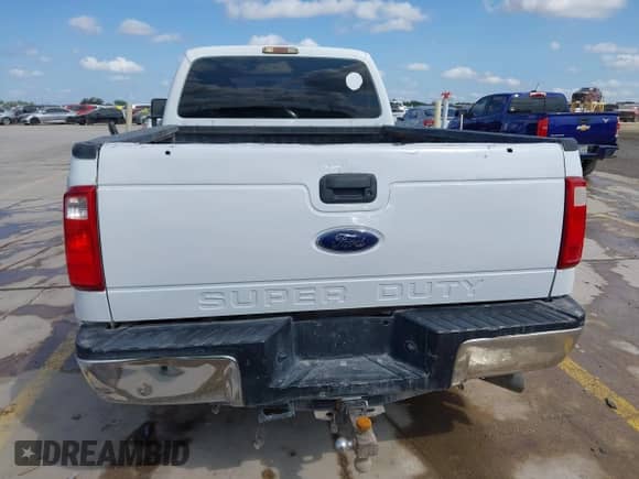 2014 Ford F-250 XL с VIN 1FT7W2AT4EEB17771, выставлен на аукционе IAAI как лот 42914914 с пробегом 294 839 миль миль и . История ставок и продаж доступна на DreamBid. Изображение 15.