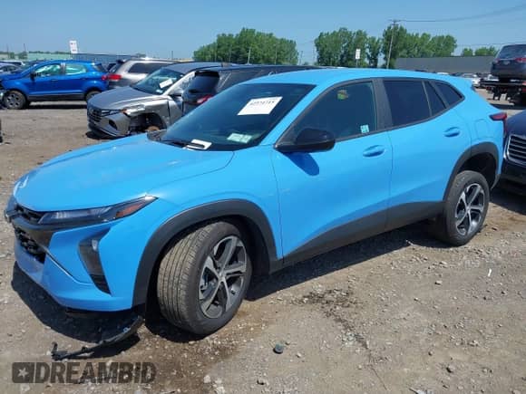 2024 Chevrolet Trax 1RS с VIN KL77LGE23RC178664, выставлен на аукционе IAAI как лот 42574715 с пробегом 15 001 миль миль и . История ставок и продаж доступна на DreamBid. Изображение 17.