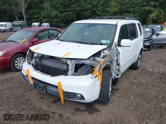 2014 Honda Pilot EX с VIN 5FNYF4H48EB028752, выставлен на аукционе IAAI как лот 43207574 с пробегом 121 708 миль миль и . История ставок и продаж доступна на DreamBid. Изображение 6.