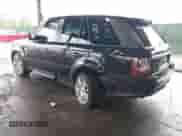 2013 Land Rover Range Rover Sport HSE Lux z VIN SALSK2D45DA770330, wystawiony jako IAAI lot #42507147 z przebiegiem 137 007 mil mil oraz . Historia ofert i sprzedaży dostępna na DreamBid. Obrazek 3.