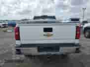 2018 Chevrolet Silverado 2500HD Work Truck z VIN 1GC2CUEG5JZ150745, wystawiony jako Copart lot #59665775 z przebiegiem 168 931 mil mil oraz Czysty tytuł • Clean title. Historia ofert i sprzedaży dostępna na DreamBid. Obrazek 6.