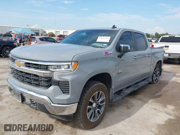 2024 Chevrolet Silverado 1500 LT z VIN 2GCUDDED0R1157361, wystawiony jako IAAI lot #43033954 z przebiegiem 54 137 mil mil oraz . Historia ofert i sprzedaży dostępna na DreamBid. Obrazek 17.