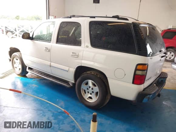 2006 Chevrolet Tahoe Z71 with VIN 1GNEC13Z96R169491, listed as a IAAI auction lot 42407615 with 389,634 mi miles and . Bid and sale history available at DreamBid. Image 3.
