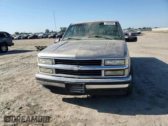 1998 Chevrolet Silverado 1500 z VIN 1GCEC14W1WZ154609, wystawiony jako Copart lot #63862965 z przebiegiem 188 644 mil mil oraz Szkoda całkowita • Salvage title. Historia ofert i sprzedaży dostępna na DreamBid. Obrazek 13.