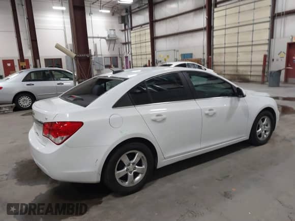 2016 Chevrolet Cruze LT с VIN 1G1PE5SB9G7159668, выставлен на аукционе IAAI как лот 43319185 с пробегом 100 438 миль миль и . История ставок и продаж доступна на DreamBid. Изображение 4.