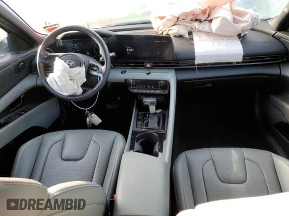 2024 Hyundai Elantra Limited with VIN KMHLN4DJ6RU106530, listed as a Copart auction lot 84170055 with 35,631 mi miles and Salvage title. Bid and sale history available at DreamBid. Image 8.