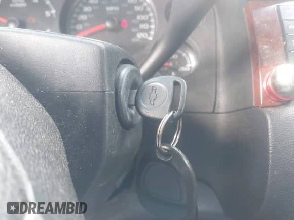 2011 Chevrolet Tahoe LTZ с VIN 1GNSCCE04BR134185, выставлен на аукционе IAAI как лот 42879101 с пробегом 315 285 миль миль и . История ставок и продаж доступна на DreamBid. Изображение 11.