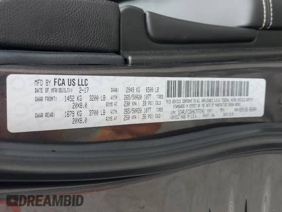 2017 Jeep Grand Cherokee Overland with VIN 1C4RJFCG0HC777241, listed as a Copart auction lot 85377925 with 70,467 mi miles and Salvage title. Bid and sale history available at DreamBid. Image 13.