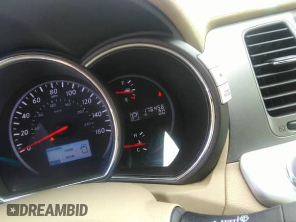 2012 Nissan Murano S z VIN JN8AZ1MUXCW103848, wystawiony jako IAAI lot #42884436 z przebiegiem 176 456 mil mil oraz . Historia ofert i sprzedaży dostępna na DreamBid. Obrazek 7.