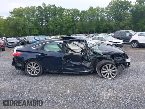 2013 Hyundai Azera с VIN KMHFH4JG7DA309434, выставлен на аукционе IAAI как лот 42985205 с пробегом 52 894 миль миль и . История ставок и продаж доступна на DreamBid. Изображение 13.