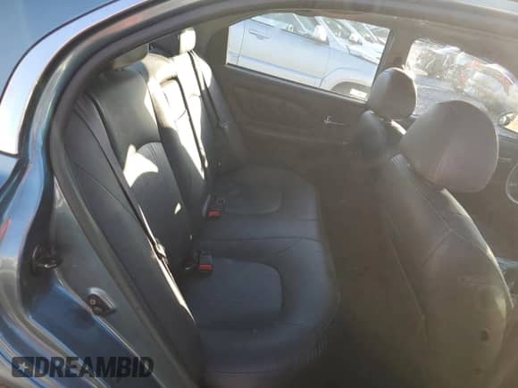 2004 Hyundai Sonata GLS с VIN KMHWF35H64A967071, выставлен на аукционе Copart как лот 81976115 с пробегом 131 850 миль миль и Списание • Salvage title. История ставок и продаж доступна на DreamBid. Изображение 10.