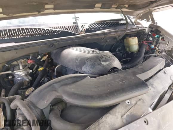 2002 Chevrolet Tahoe LS с VIN 1GNEC13Z72R258244, выставлен на аукционе IAAI как лот 42639069 с пробегом Не указан миль и . История ставок и продаж доступна на DreamBid. Изображение 10.