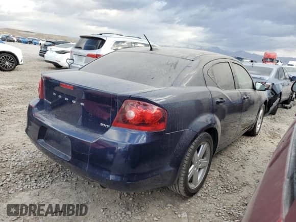 2013 Dodge Avenger SXT с VIN 1C3CDZCBXDN679789, выставлен на аукционе Copart как лот 44354785 с пробегом 138 353 миль миль и Списание • Salvage title. История ставок и продаж доступна на DreamBid. Изображение 3.