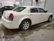 2007 Chrysler 300 Limited с VIN 2C3KA53G67H808679, выставлен на аукционе Copart как лот 53524815 с пробегом 98 005 миль миль и На запчасти • Non repairable. История ставок и продаж доступна на DreamBid. Изображение 3.