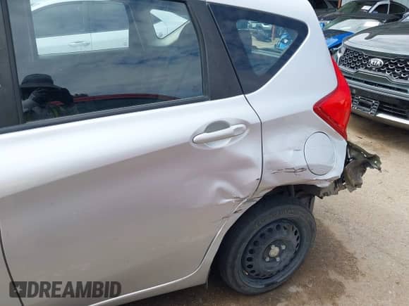 2015 Nissan Note S Plus with VIN 3N1CE2CP3FL450291, listed as a IAAI auction lot 43253261 with 154,060 mi miles and . Bid and sale history available at DreamBid. Image 6.