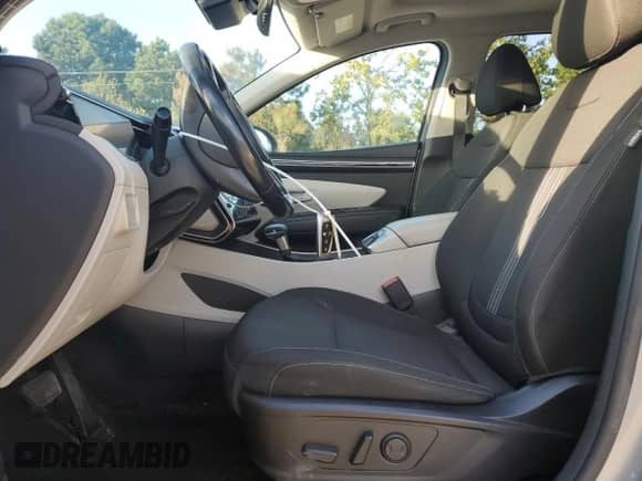 2022 Hyundai Tucson SEL с VIN 5NMJF3AE6NH007783, выставлен на аукционе Copart как лот 84764605 с пробегом 78 177 миль миль и Списание • Salvage title. История ставок и продаж доступна на DreamBid. Изображение 7.