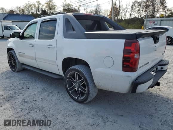 2009 Chevrolet Avalanche 2LT z VIN 3GNEC22049G265381, wystawiony jako Copart lot #77637224 z przebiegiem 131 688 mil mil oraz Szkoda całkowita • Salvage title. Historia ofert i sprzedaży dostępna na DreamBid. Obrazek 2.