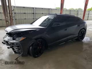 2021 Lamborghini Urus z VIN ZPBUA1ZL5MLA14314, wystawiony jako Copart lot #70441845 z przebiegiem Nie podano mil oraz Szkoda całkowita • Salvage title. Historia ofert i sprzedaży dostępna na DreamBid. Obrazek 1.