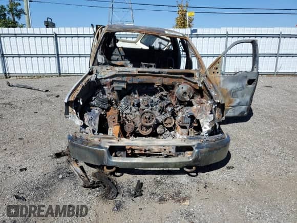 2005 Ford F-150 XLT с VIN 1FTRW14W75FB26158, выставлен на аукционе Copart как лот 84484935 с пробегом Не указан миль и На запчасти • Non repairable. История ставок и продаж доступна на DreamBid. Изображение 5.