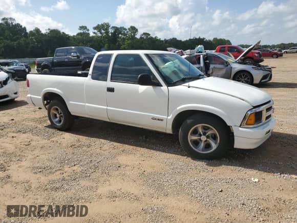 1997 Chevrolet S-10 LS с VIN 1GCCS19X7V8201030, выставлен на аукционе Copart как лот 61824875 с пробегом 200 796 миль миль и Списание • Salvage title. История ставок и продаж доступна на DreamBid. Изображение 4.
