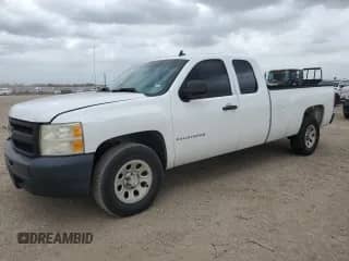 2009 Chevrolet Silverado 1500 1LT z VIN 1GCEC19J79E135409, wystawiony jako Copart lot #48431615 z przebiegiem 157 928 mil mil oraz Czysty tytuł • Clean title. Historia ofert i sprzedaży dostępna na DreamBid. Obrazek 1.