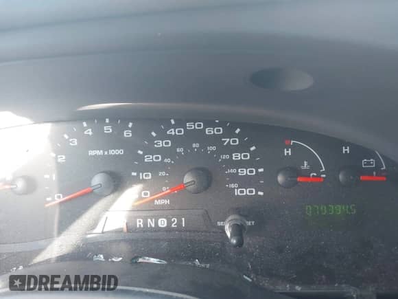 2008 Ford Econoline Cargo Commercial with VIN 1FTNE24WX8DA19693, listed as a IAAI auction lot 41881512 with 79,334 mi miles and . Bid and sale history available at DreamBid. Image 7.