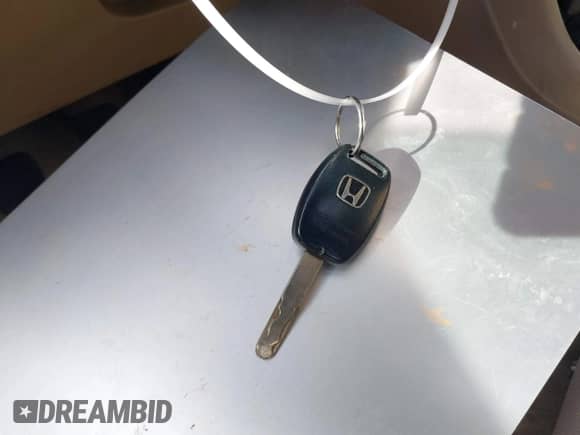 2007 Honda Accord LX с VIN 1HGCM55497A113736, выставлен на аукционе IAAI как лот 41294290 с пробегом 264 649 миль миль и . История ставок и продаж доступна на DreamBid. Изображение 11.