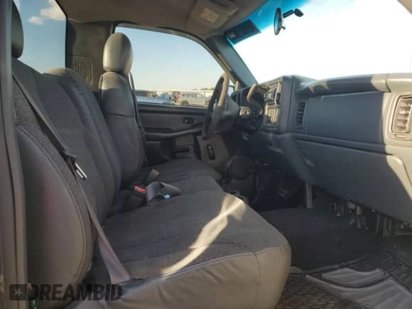 2002 Chevrolet Silverado 1500 с VIN 1GCEC14V12Z187613, выставлен на аукционе Copart как лот 89527965 с пробегом Не указан миль и Списание • Salvage title. История ставок и продаж доступна на DreamBid. Изображение 10.