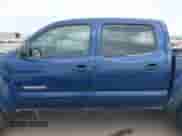 2006 Toyota Tacoma PreRunner z VIN 5TEJU62N76Z220944, wystawiony jako IAAI lot #43426717 z przebiegiem 268 412 mil mil oraz . Historia ofert i sprzedaży dostępna na DreamBid. Obrazek 14.