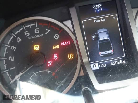 2021 Toyota Tacoma SR5 with VIN 3TMAZ5CN8MM152710, listed as a IAAI auction lot 43148239 with 40,000 mi miles and . Bid and sale history available at DreamBid. Image 15.