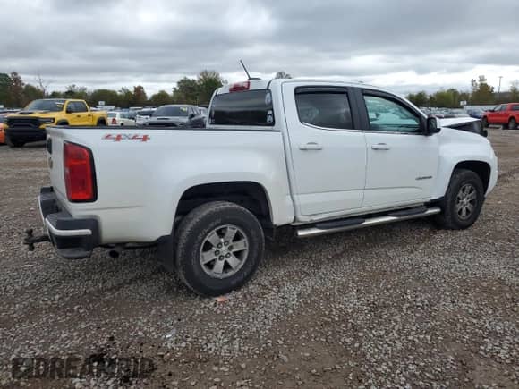 2016 Chevrolet Colorado 4WD WT with VIN 1GCGTBE39G1173704, listed as a Copart auction lot 82463095 with 105,025 mi miles and Salvage title. Bid and sale history available at DreamBid. Image 3.