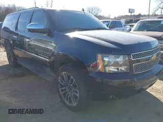 2014 Chevrolet Suburban LTZ с VIN 1GNSCKE08ER149268, выставлен на аукционе IAAI как лот 41625468 с пробегом Не указан миль и . История ставок и продаж доступна на DreamBid. Изображение 1.