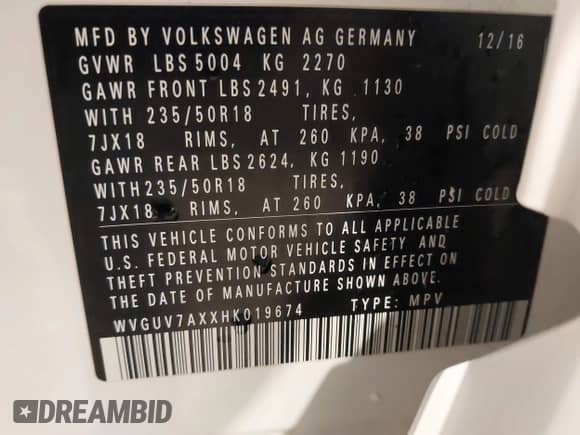 2017 Volkswagen Tiguan Sport with VIN WVGUV7AXXHK019674, listed as a IAAI auction lot 41374050 with 104,821 mi miles and . Bid and sale history available at DreamBid. Image 9.