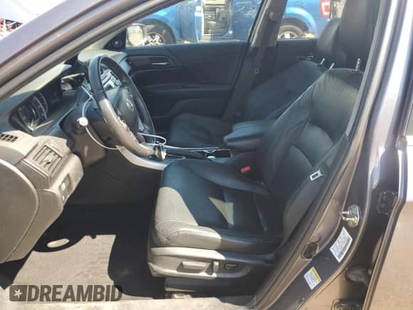 2015 Honda Accord EX-L с VIN 1HGCR2F81FA257409, выставлен на аукционе Copart как лот 70489545 с пробегом 148 970 миль миль и Списание • Salvage title. История ставок и продаж доступна на DreamBid. Изображение 7.