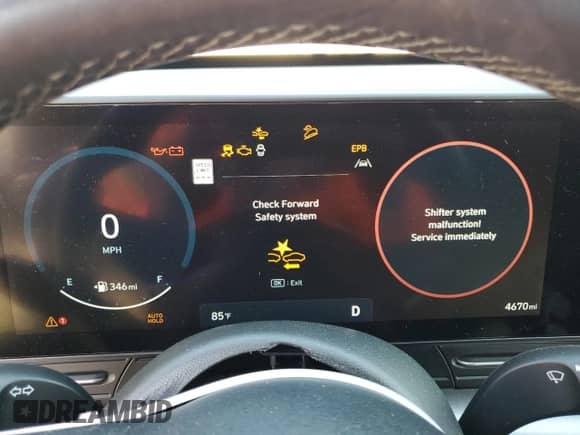 2024 Hyundai Kona SEL with VIN KM8HC3AB7RU068566, listed as a Copart auction lot 64967804 with 4,670 mi miles and Non repairable. Bid and sale history available at DreamBid. Image 9.