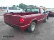 1995 Chevrolet S-10 с VIN 1GCCS14Z7S8257599, выставлен на аукционе IAAI как лот 42951341 с пробегом 125 759 миль миль и . История ставок и продаж доступна на DreamBid. Изображение 4.