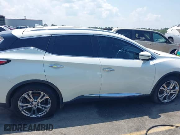 2017 Nissan Murano Platinum with VIN 5N1AZ2MH8HN119348, listed as a IAAI auction lot 42449478 with 108,132 mi miles and . Bid and sale history available at DreamBid. Image 13.