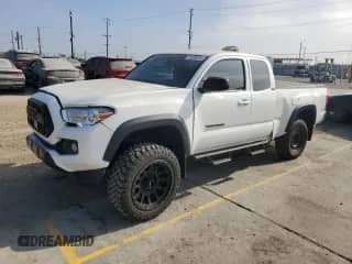2023 Toyota Tacoma SR with VIN 3TYSZ5AN0PT114369, listed as a Copart auction lot 71020015 with 15,843 mi miles and Salvage title. Bid and sale history available at DreamBid. Image 1.