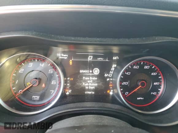 2015 Dodge Charger SE with VIN 2C3CDXBG8FH745401, listed as a Copart auction lot 82486635 with 177,969 mi miles and Clean title. Bid and sale history available at DreamBid. Image 9.